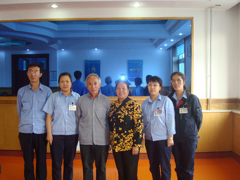 世林胶业张向宇教授在中航工业哈尔滨东安发动机集团公司做技术指导